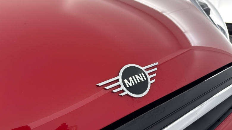 MINI Hatchback 1.5 Cooper Classic 3dr Auto Petrol Hatchback